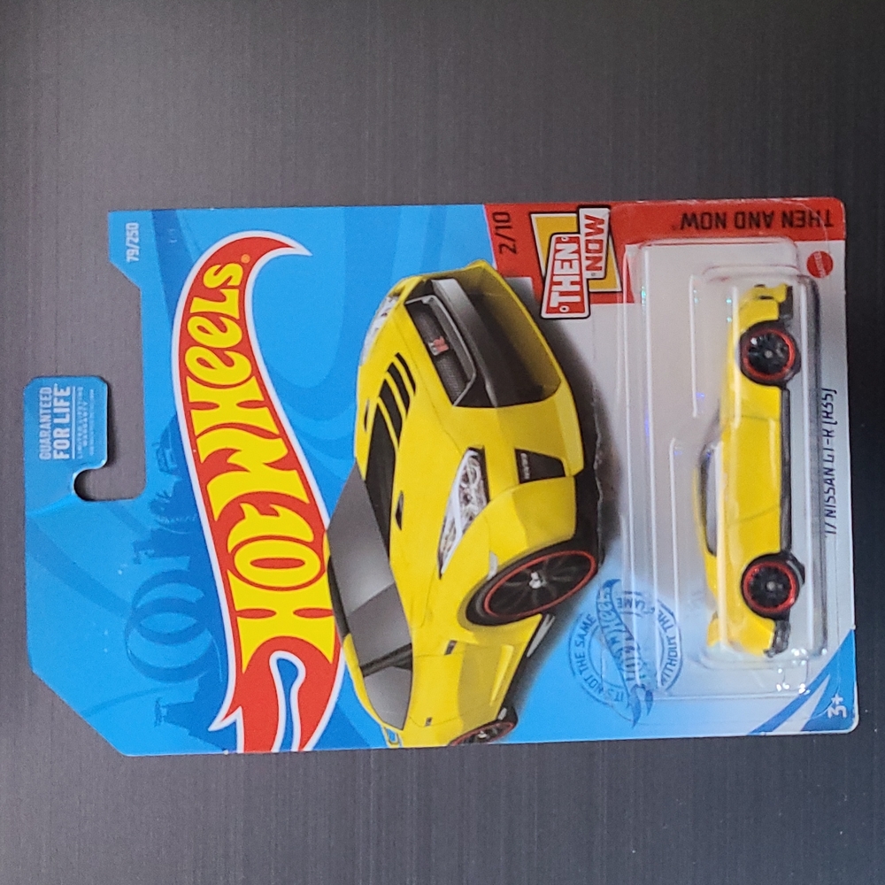 Hot Wheels '17 Nissan GTR R35